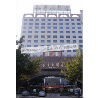 江西金葉大酒店購買(mǎi)地毯清洗機